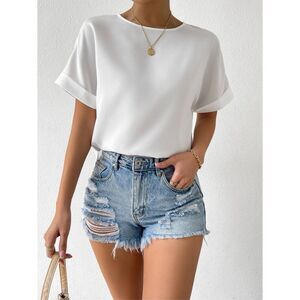 Essnce Solid Batwing Sleeve Key Hole Back Blouse, Size Large